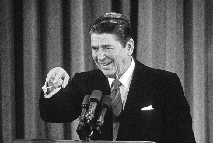 Иллюстрация к книге — Путин - Трамп. О чем не знают в Госдепартаменте? [i_046.jpg]