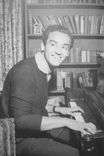 Иллюстрация к книге — Висконти. Обнаженная жизнь [i_002.jpg]