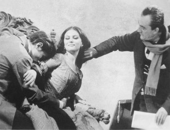 Иллюстрация к книге — Висконти. Обнаженная жизнь [i_008.jpg]