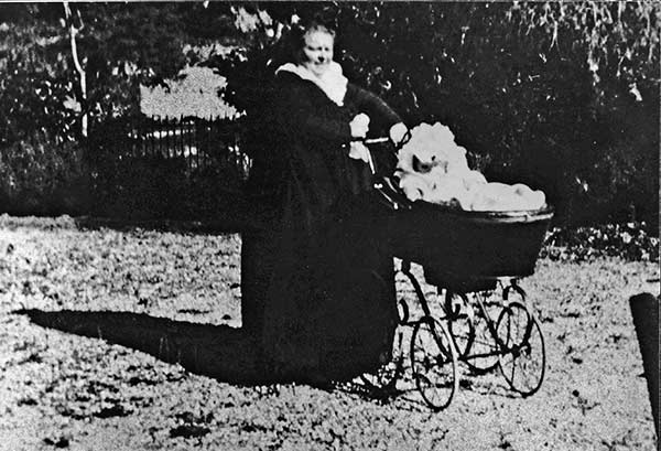 Иллюстрация к книге — Ренуар. Частная жизнь [i_030.jpg]