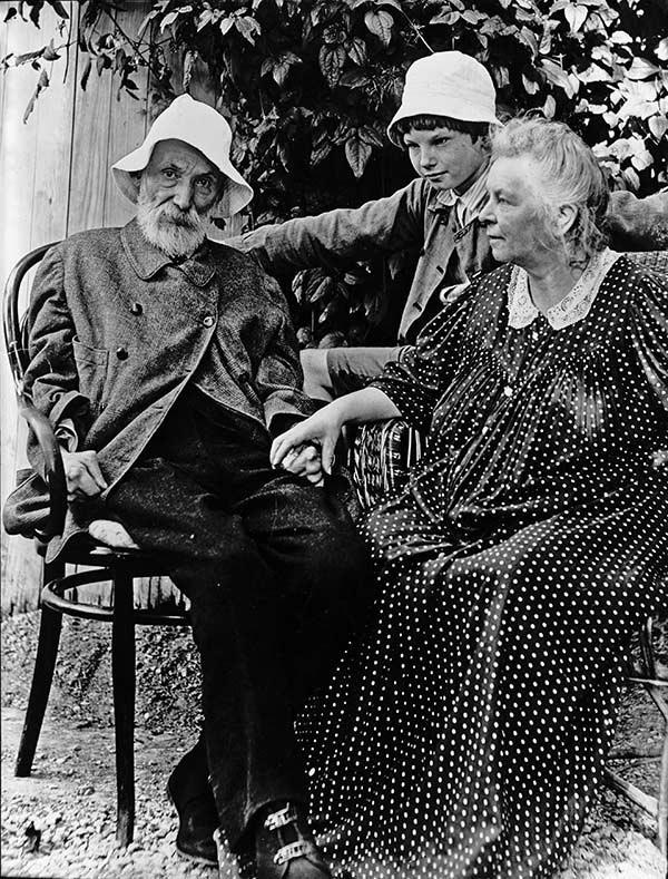 Иллюстрация к книге — Ренуар. Частная жизнь [i_037.jpg]