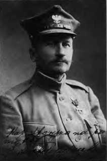 Иллюстрация к книге — Польский крест советской контрразведки. Польская линия в работе ВЧК-НКВД. 1918-1938 [i_004.jpg]