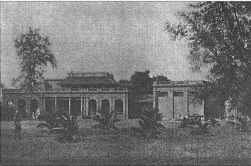 Иллюстрация к книге — Блаватская. Вестница Шамбалы [i_017.jpg]