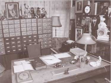 Иллюстрация к книге — Валентин Пикуль [i_022.jpg]