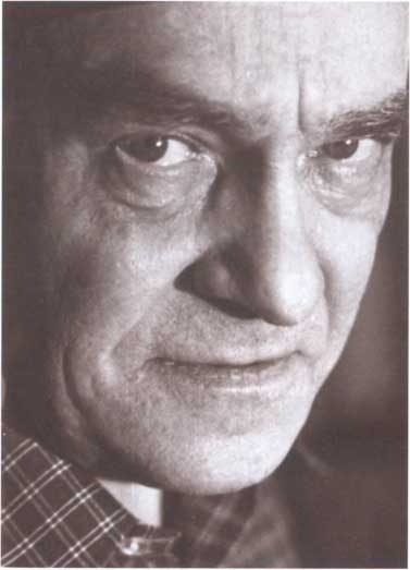 Иллюстрация к книге — Валентин Пикуль [i_029.jpg]