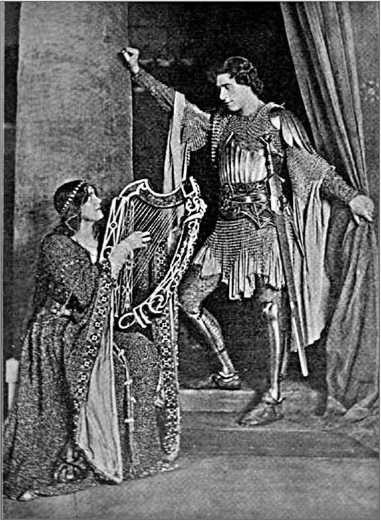 Иллюстрация к книге — Роман о Граале. Магия и тайна мифа о короле Артуре [i_036.jpg]