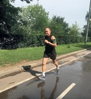 Иллюстрация к книге — Можно ли забить гвоздь в космосе и другие вопросы о космонавтике  [i_032.jpg]