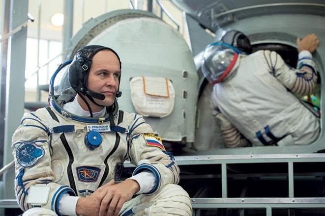 Иллюстрация к книге — Можно ли забить гвоздь в космосе и другие вопросы о космонавтике  [i_054.jpg]