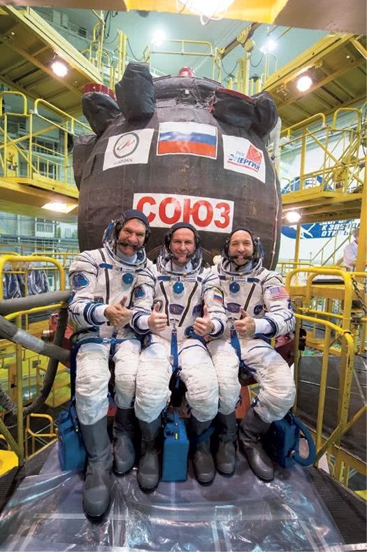 Иллюстрация к книге — Можно ли забить гвоздь в космосе и другие вопросы о космонавтике  [i_061.jpg]