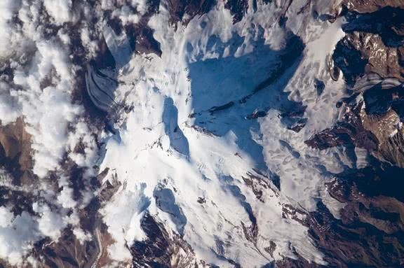 Иллюстрация к книге — Можно ли забить гвоздь в космосе и другие вопросы о космонавтике  [i_103.jpg]