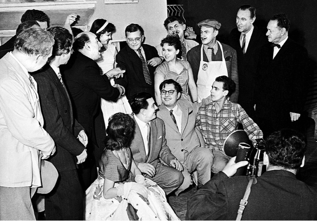 Иллюстрация к книге — Шостакович. Жизнь. Творчество. Время [i_095.jpg]