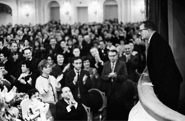 Иллюстрация к книге — Шостакович. Жизнь. Творчество. Время [i_110.jpg]