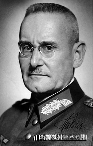 Иллюстрация к книге — Полководцы Второй мировой. Красная армия против вермахта  [i_033.jpg]