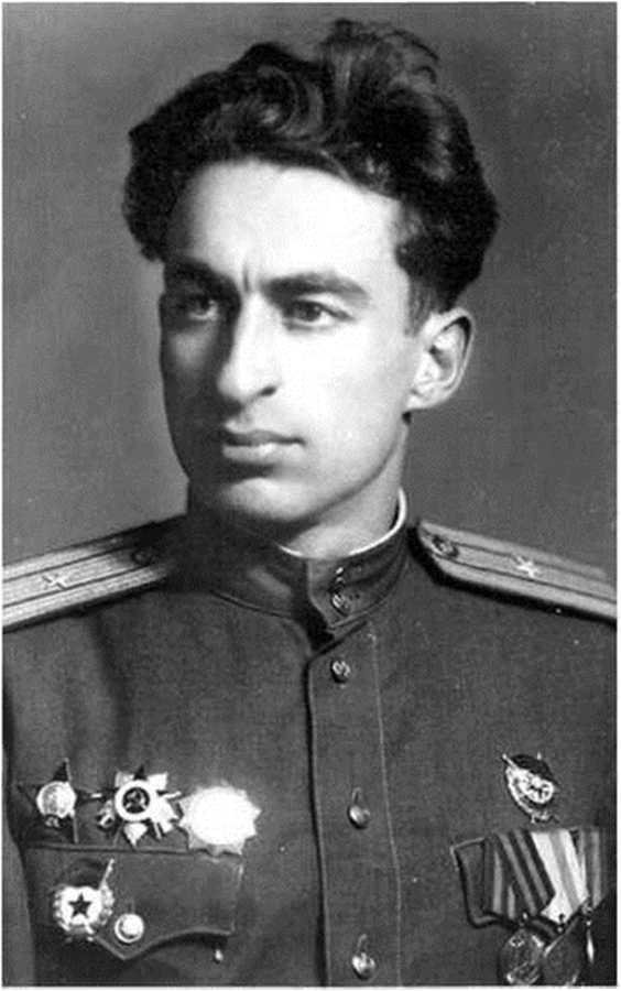 Иллюстрация к книге — Самоходчики  [i_015.jpg]