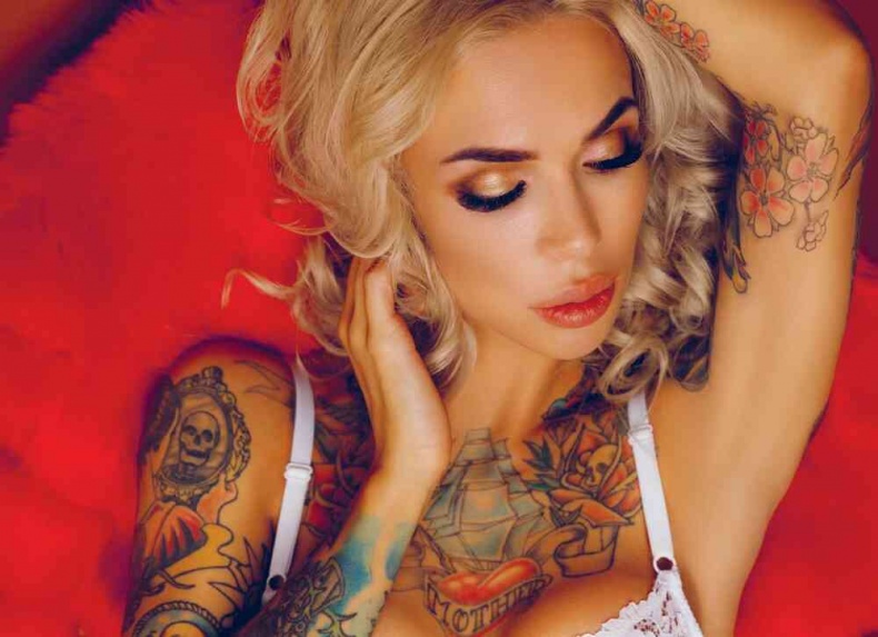 Иллюстрация к книге — Как умеет женщина. Viksi666 [i_014.jpg]