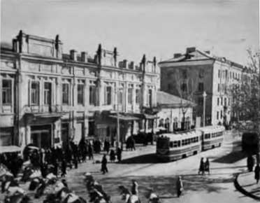 Иллюстрация к книге — Борис Щербина [i_013.jpg]