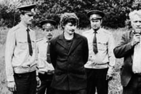 Иллюстрация к книге — Серийные убийцы. Кровавые хроники российских маньяков [i_007.jpg]