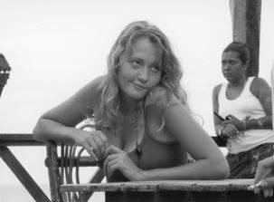 Иллюстрация к книге — Режиссер сказал: одевайся теплее, тут холодно [i_009.jpg]