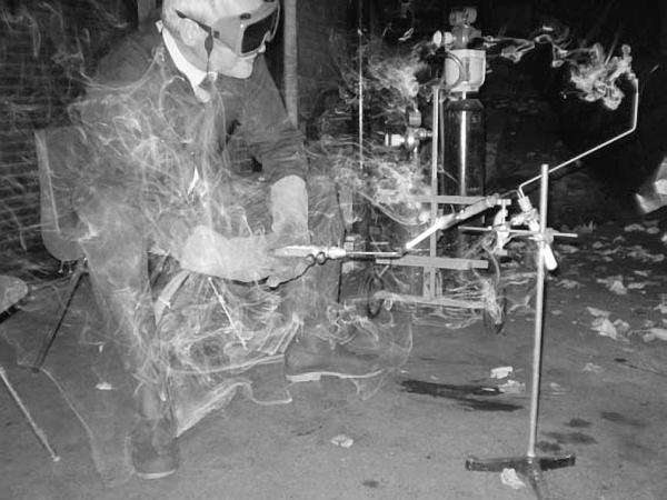 Иллюстрация к книге — Научные сказки периодической таблицы. Занимательная история химических элементов от мышьяка до цинка [i_019.jpg]