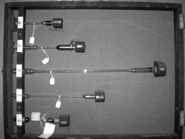 Иллюстрация к книге — Научные сказки периодической таблицы. Занимательная история химических элементов от мышьяка до цинка [i_052.jpg]