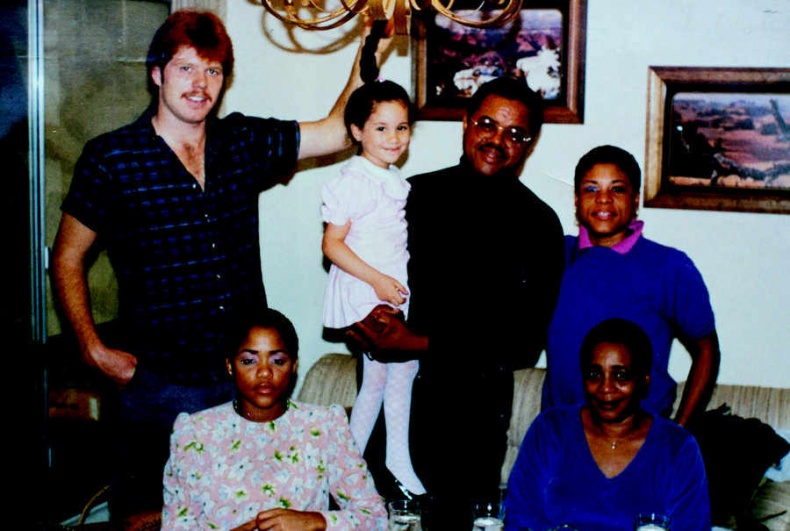 Иллюстрация к книге — Меган. Принцесса из Голливуда [i_021.jpg]