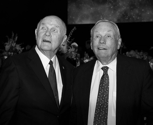 Иллюстрация к книге — Первый человек. Жизнь Нила Армстронга  [i_089.jpg]