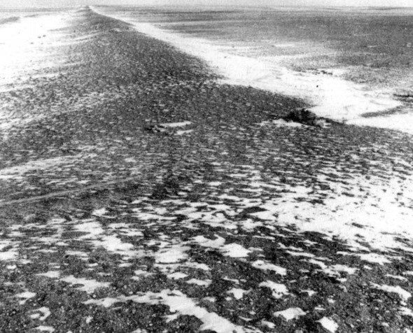 Иллюстрация к книге — Великая Китайская стена [i_013.jpg]