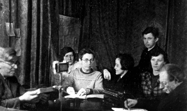 Иллюстрация к книге — Ноев ковчег писателей [i_036.jpg]