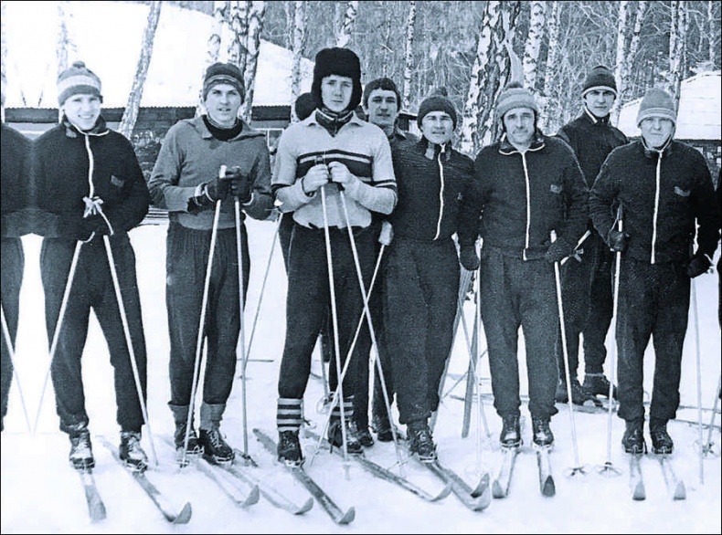 Иллюстрация к книге — Романцев. Правда обо мне и "Спартаке" [i_006.jpg]