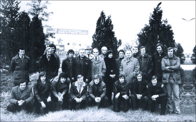 Иллюстрация к книге — Романцев. Правда обо мне и "Спартаке" [i_017.jpg]