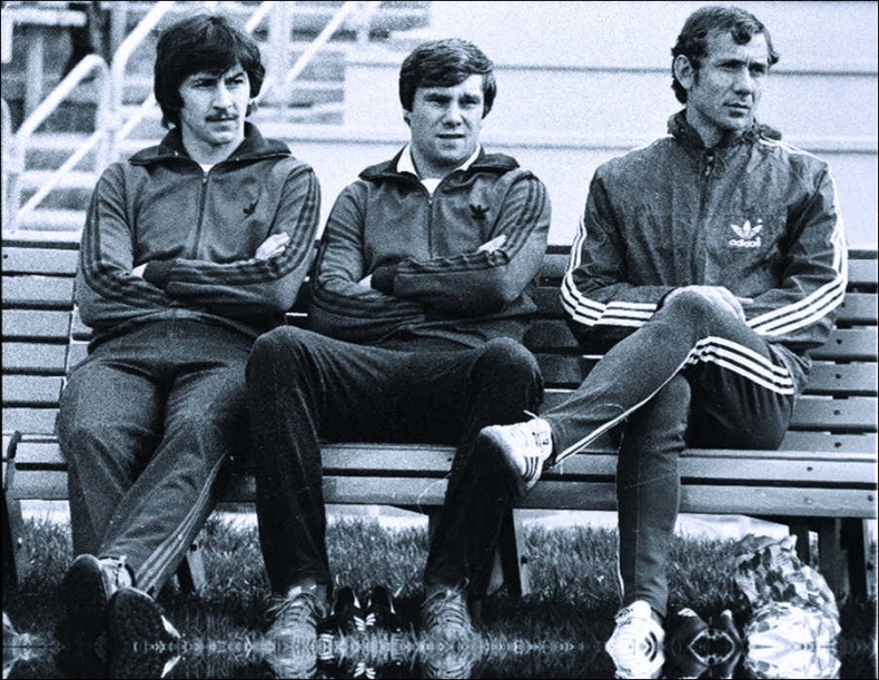 Иллюстрация к книге — Романцев. Правда обо мне и "Спартаке" [i_032.jpg]