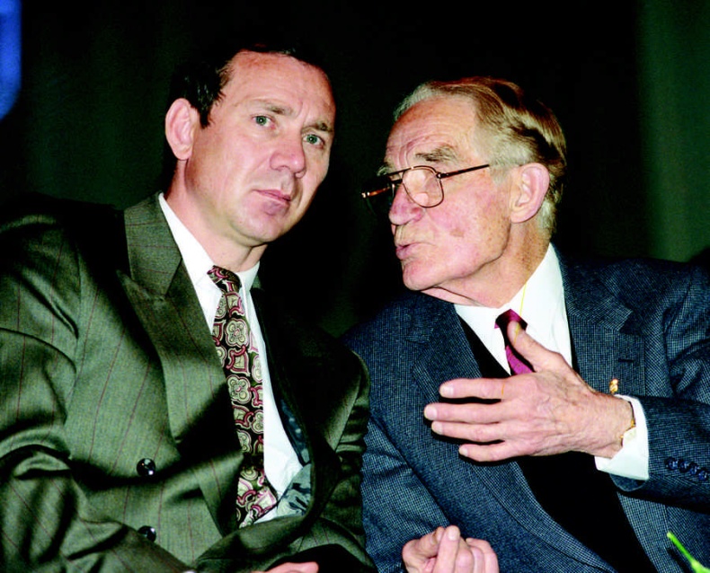 Иллюстрация к книге — Романцев. Правда обо мне и "Спартаке" [i_060.jpg]