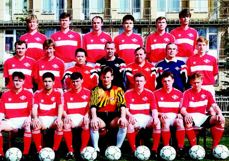 Иллюстрация к книге — Романцев. Правда обо мне и "Спартаке" [i_065.jpg]