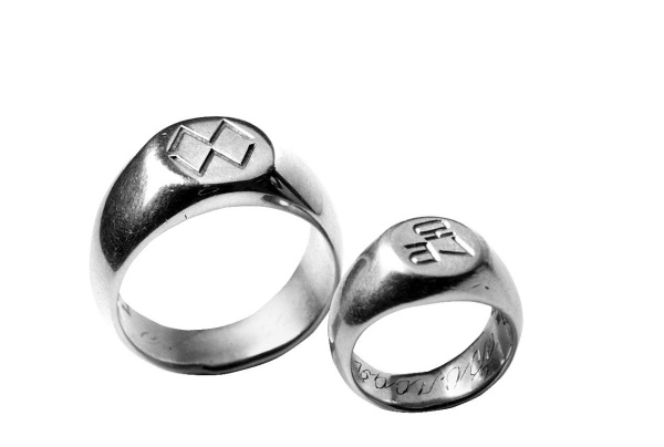 Иллюстрация к книге — Владимир Маяковский. Роковой выстрел. Документы, свидетельства, исследования [i_005.jpg]