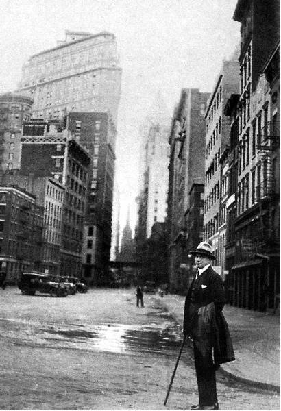 Иллюстрация к книге — Владимир Маяковский. Роковой выстрел. Документы, свидетельства, исследования [i_015.jpg]