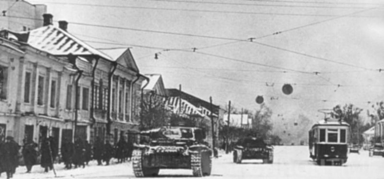 Иллюстрация к книге — Сражение за Калинин. Хроника нетипичной обороны  [i_024.jpg]