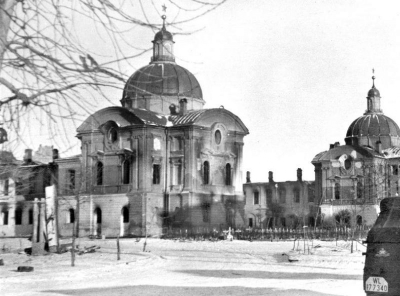 Иллюстрация к книге — Сражение за Калинин. Хроника нетипичной обороны  [i_075.jpg]