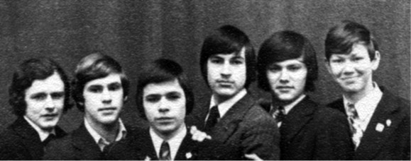 Иллюстрация к книге — Пассажиры колбасного поезда. Этюды к картине быта российского города. 1917-1991 [i_006.jpg]