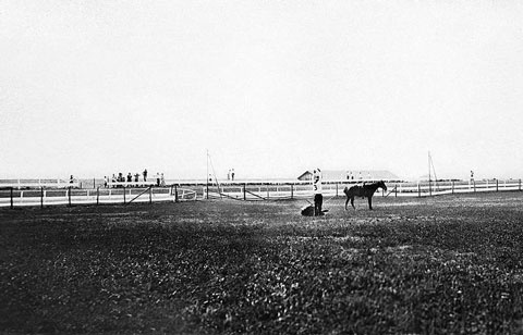 Иллюстрация к книге — Убийцы цветочной луны. Нефть. Деньги. Кровь [i_006.jpg]