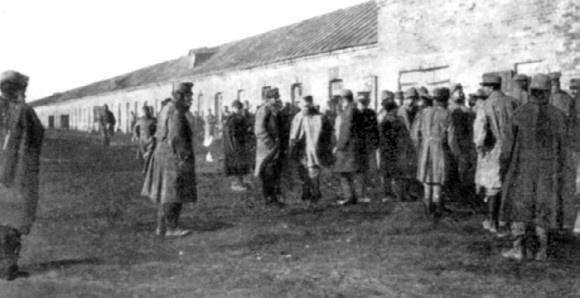 Иллюстрация к книге — Первый бронепоезд. От двинска до Кушки [c1_image018_resz.jpg]