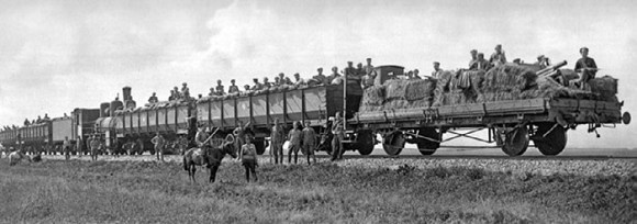 Иллюстрация к книге — Первый бронепоезд. От двинска до Кушки [c1_image024_resz.jpg]