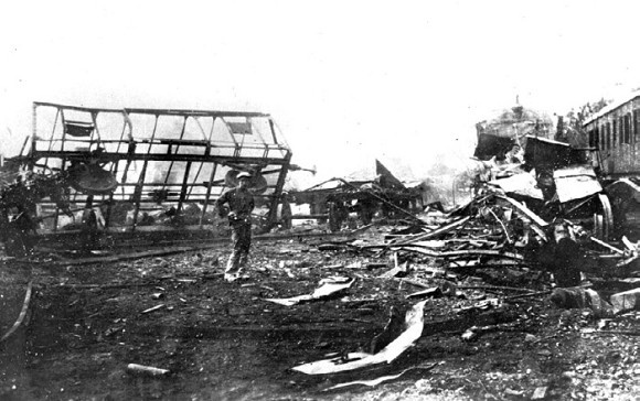 Иллюстрация к книге — Первый бронепоезд. От двинска до Кушки [c1_image034_resz.jpg]