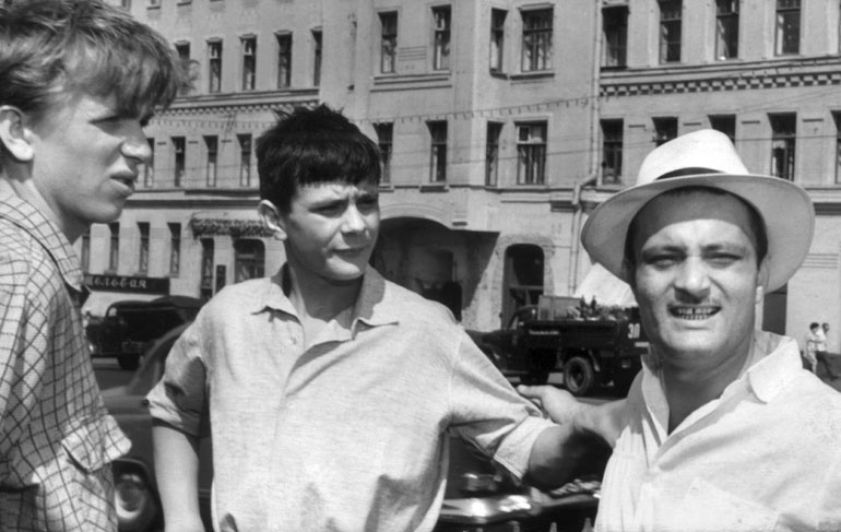 Иллюстрация к книге — Безбилетный пассажир  [i_036.jpg]