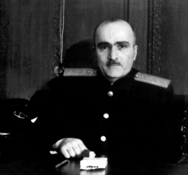 Иллюстрация к книге — Безбилетный пассажир  [i_053.jpg]