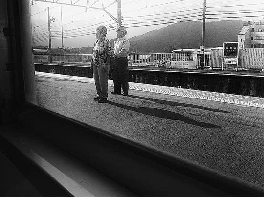 Иллюстрация к книге — Стоит только замолчать [i_004.jpg]