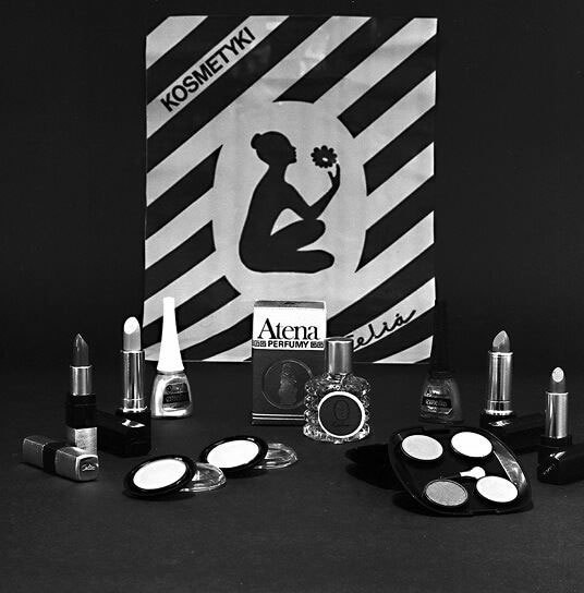 Иллюстрация к книге — Польская хонтология. Вещи и люди в годы переходного периода [i_035.jpg]