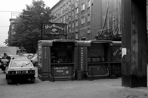 Иллюстрация к книге — Польская хонтология. Вещи и люди в годы переходного периода [i_037.jpg]