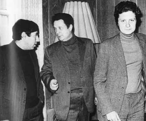 Иллюстрация к книге — Юрий Поляков. Последний советский писатель [i_027.jpg]