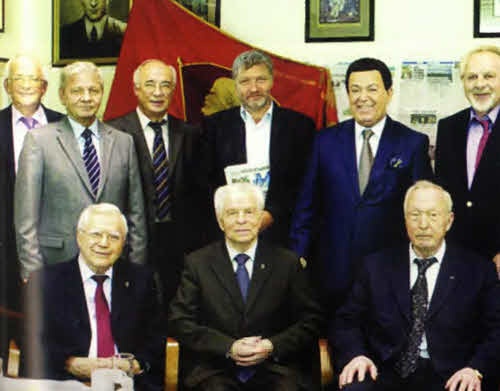 Иллюстрация к книге — Юрий Поляков. Последний советский писатель [i_058.jpg]