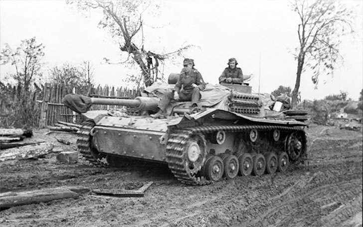 Иллюстрация к книге — Март 1944. Битва за Псков  [i_018.jpg]